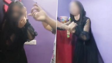Woman Beats Daughter Violently For Having a Boyfriend, Shocking Video of Thrashing Goes Viral (Watch)
