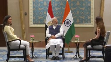 PM Modi Egypt Visit: PM Narendra Modi Meets Prominent Egyptian Yoga Instructors Reem Jabak and Nada Adel in Cairo (Watch Video)