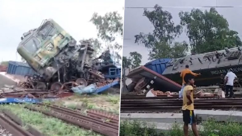 West Bengal Goods Train Collision Video: Two Freight Trains Collide at Bankura's Onda Rainway Station, Rail Operation Halted After 12 Bogies Derail