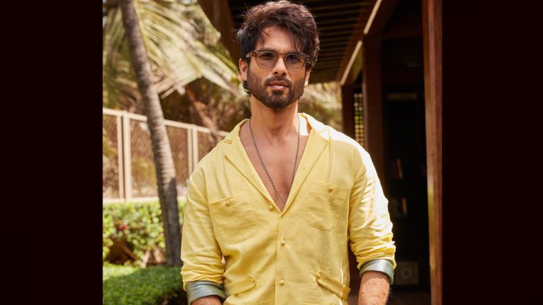 Shahid Kapoor's Yellow Outfit is Perfect Fashion Inspiration to Bookmark This Summer, View Stylish Pics of the Bloody Daddy Actor