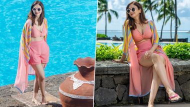 Saumya Tandon's Beach Escape: BhabhiJi Ghar Par Hain Actress Shines in Pink Shorts and Bralette, Amidst Scenic Beauty of Mauritius (View Pics)