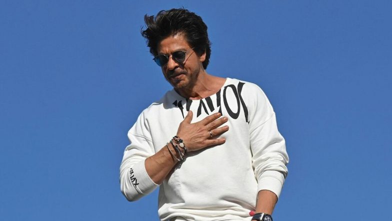 Shah Rukh Khan's Fan Wants to Name His Twins 'Pathaan' and 'Jawan'; Here's How The Superstar Responded During #AskSRK Session!