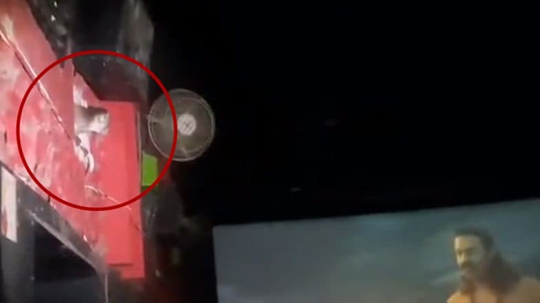 Adipurush: Viral Video of Monkey Watching Lord Hanuman on Big Screen Melts Netizens' Hearts, Fans Say 'Divine Connection'