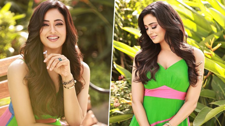 Shweta Tiwari Serves Major Fashion Goals With Colouful Maxi Dress, Check Pictures of the Glam Actor