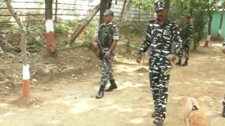 Amarnath Yatra 2023: CRPF's Special Dog Squad Deployed in Jammu and Kashmir's Udhampur District Ahead of Annual Pilgrimage (Watch Video) - Vimarsana News