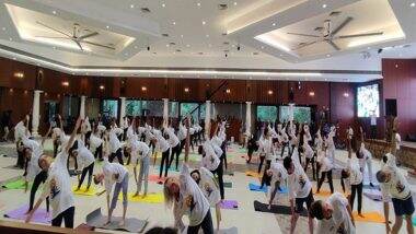 G20 Delegates Perform Yoga Pics: G20 Delegation Participates in International Yoga Day 2023 Event at Raj Bhawan in Goa