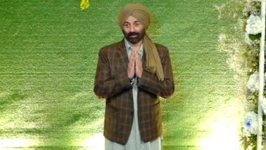 Sunny Deol Age Xx Video - Karan Deol-Drisha Acharya Wedding: Sunny Deol Adds Gadar Touch at His Son's  Sangeet Ceremony (Watch Video) | LatestLY