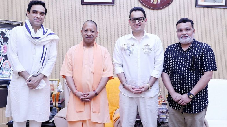 Main Atah Hoon: Pankaj Tripathi, Ravi Jadhav Meet UP CM Yogi Adityanath Amid Shoot in Lucknow (View Pic)