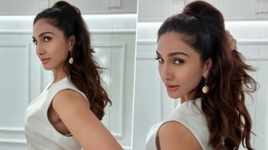 Vaani Kapoor Spells Elegance in Sleeveless White Top and Wavy Hair Look, Befikre Actor Looks Gorgeous in Latest Insta Pics