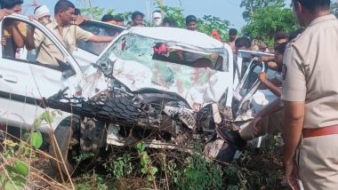Maharashtra Road Accident: Car Collides With Private Bus Near Kanpa Village in Chandrapur; Five Killed (See Pics)