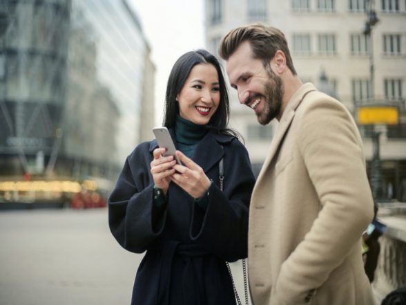 Lifestyle News | Office Romance May Harm Workplace Culture: Research - Vimarsana News