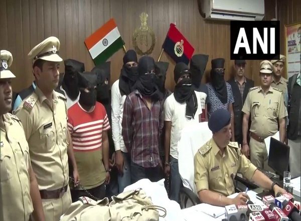 India News | Haryana Police Arrest 10 Sharpshooters of Lawrence Bishnoi-Goldie Brar Gang in Gurugram