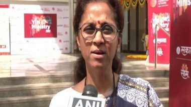 India News | Maharashtra: NCP MP Supriya Sule, Shiv Sena MP Arvind Sawant Stage Protest with Mill Workers in Mumbai
