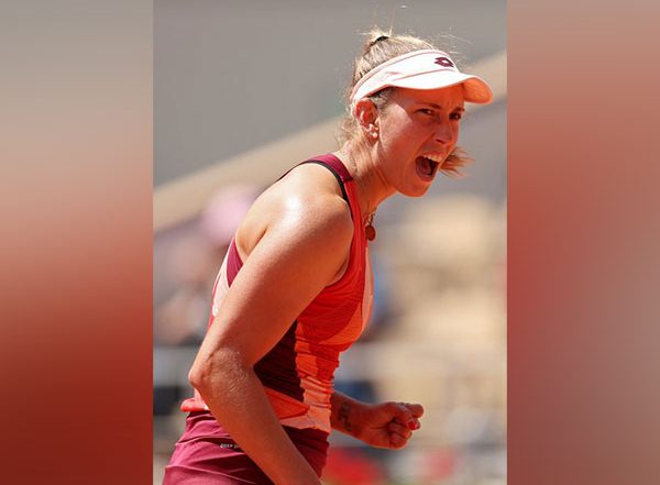 Sports News | French Open: Elise Mertens Knocks out Jessica Pegula to Reach 4th Round