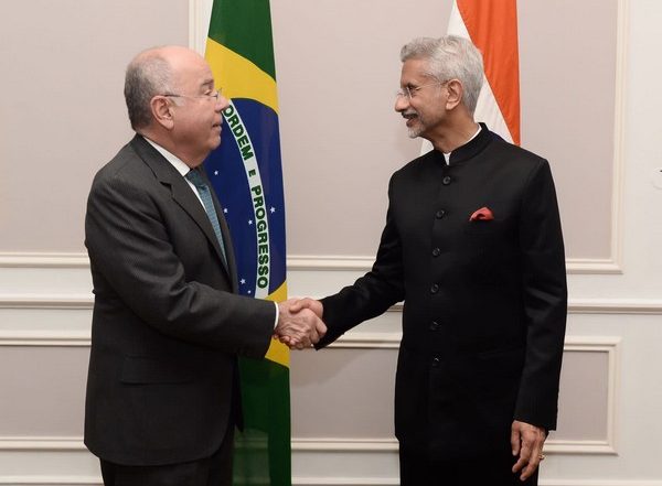 World News | Jaishankar, Brazilian Counterpart Hold Talks on Advancing Cooperation in BRICS, IBSA, G20 Blocs
