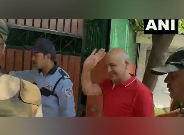 India News | Manish Sisodia Unable to Meet Wife, Hospitalised Before His Arrival: AAP