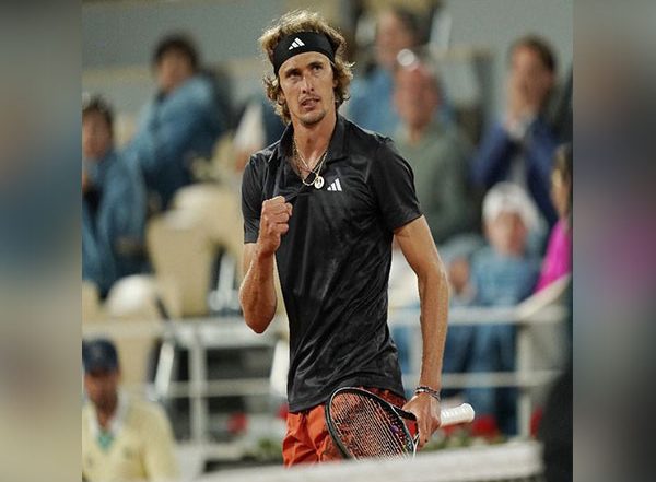 Sports News | French Open: Alexander Zverev Advances to 4th Round After Defeating Frances Tiafoe