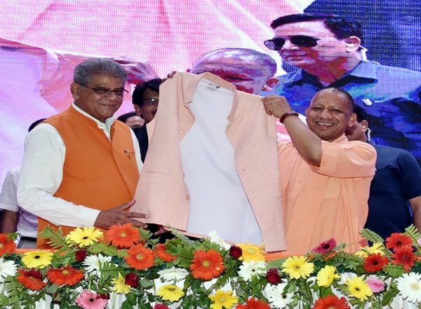 India News | Adopt Eco-friendly Behaviour to Mitigate Side Effects of Pollution: Uttar Pradesh CM Yogi Adityanath