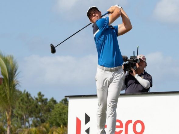 Sportsnyheter |  Den norske golfspilleren Viktor Hovland vinner minneturnering