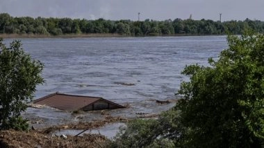 World News | Collapse of Ukraine's Kakhovka Dam Sparks Region-wide Evacuations