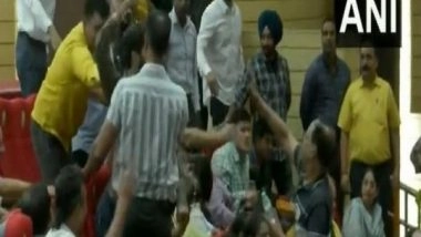 India News | GGSIPU East Campus Row: AAP, BJP Supporters Spar over IP University Inauguration