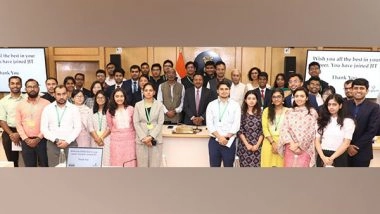 India News | CEC Rajiv Kumar Holds Interaction with IFS Officer Trainees, Urges Them to Leverage India's Soft Power on Global Stage