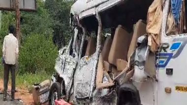 Andhra Pradesh Road Accident: Two Killed, Nine Injured After Milk Van Hit Tempo in Tirupati