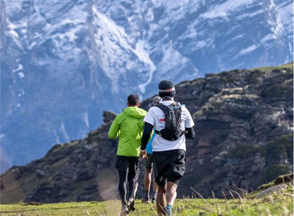 Business News | Indian Army Ultra Marathon Runners Dominate Sethan-Hampta Summit Run at 15,000 Ft