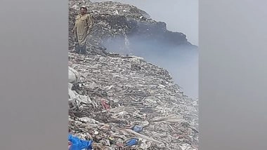 India News | UP: Fire Breaks out at Ghazipur Landfill Site