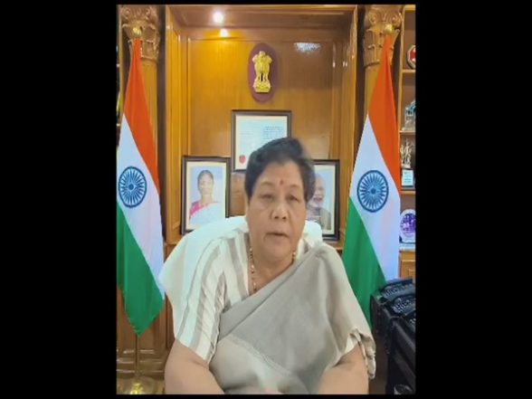 India News | Manipur Violence: Governor Uikey Visits Relief Camps in Churachandpur, Bishnupur Districts - Vimarsana News