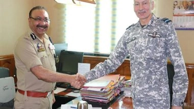 India News | J-K: Air Vice Marshal Vohra Calls on DGP to Discuss Security