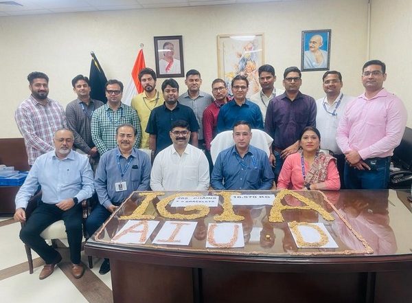 India News |  Customs Seizes Gold Worth over Rs 8 Cr from Foreign National at Delhi Airport