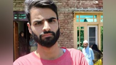 India News | J-K: Painter Umer Ahmad Ganie Brushes Aside Obstacles, Conquers NEET Without Coaching