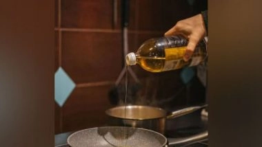 Business News | India Cuts Import Duty on Refined Soy, Sunflower Oils