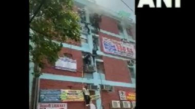 India News | Delhi's Mukherjee Nagar Fire: 61 Persons Admitted to Hospitals for Treatment, Around 50 Discharged Now
