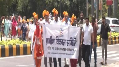 World News | Delhi: People Protest Against Canadian PM Trudeau, His Government Outside High Commission over Khalistan Issue