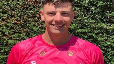 Sports News | Watch: Sussex's Bradley Currie Takes Stunning Catch in T20 Match Against Hampshire