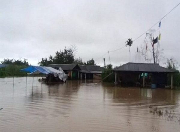 World News | 1 Dead, 25 Missing as Floods, Landslides Wreak Havoc in Eastern Nepal