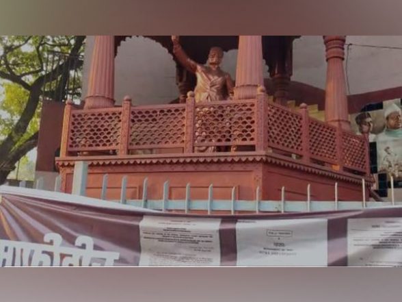 India News | Hedgewar, Savarkar Dropped: Changes in Karnataka Syllabus Sparks Row - Vimarsana News