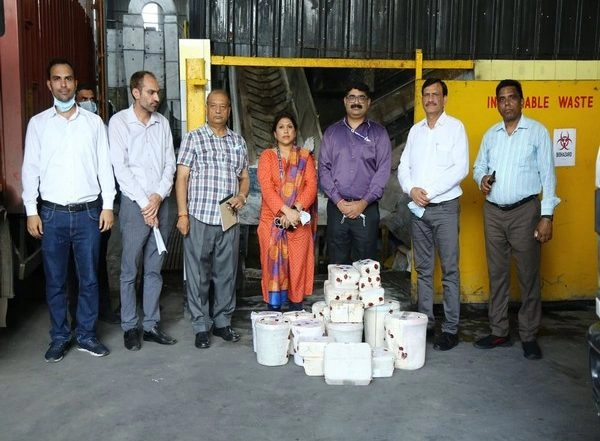 India News | Delhi: Customs Destroy 1,289 Units of Liquor Bottles, 51.68 Kg of Drugs
