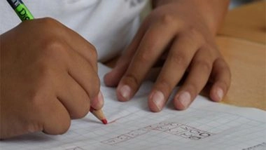 India News | Bihar: Education Department Ban Employees from Wearing 'Jeans and T-shirt'