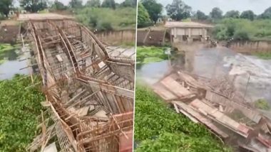 Chhattisgarh Bridge Collapse Video: Portion of Under-Construction Bridge Collapses Due to Heavy Rain in Durg District