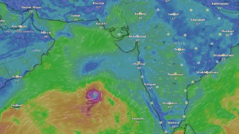 Cyclone Biporjoy In Mumbai Video: Cyclonic Storm Brings Strong Winds in Girgaon Chowpatty Area