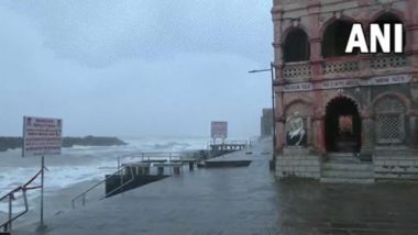 Cyclone Biparjoy Advances Towards Gujarat Coast, Evacuation Underway As Cyclonic Storm Likely to Make Landfall Near Jakhau Port in Kutch