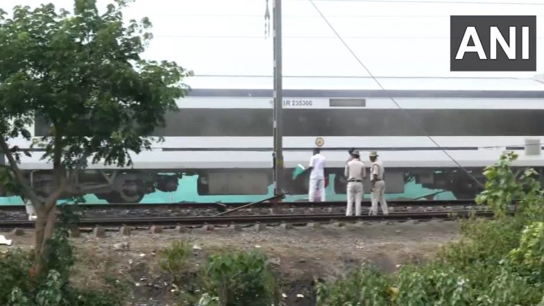 Vande Bharat Express Crosses Restored Track in Balasore as Normal Services Resume After Triple Train Accident in Odisha (Watch Video)