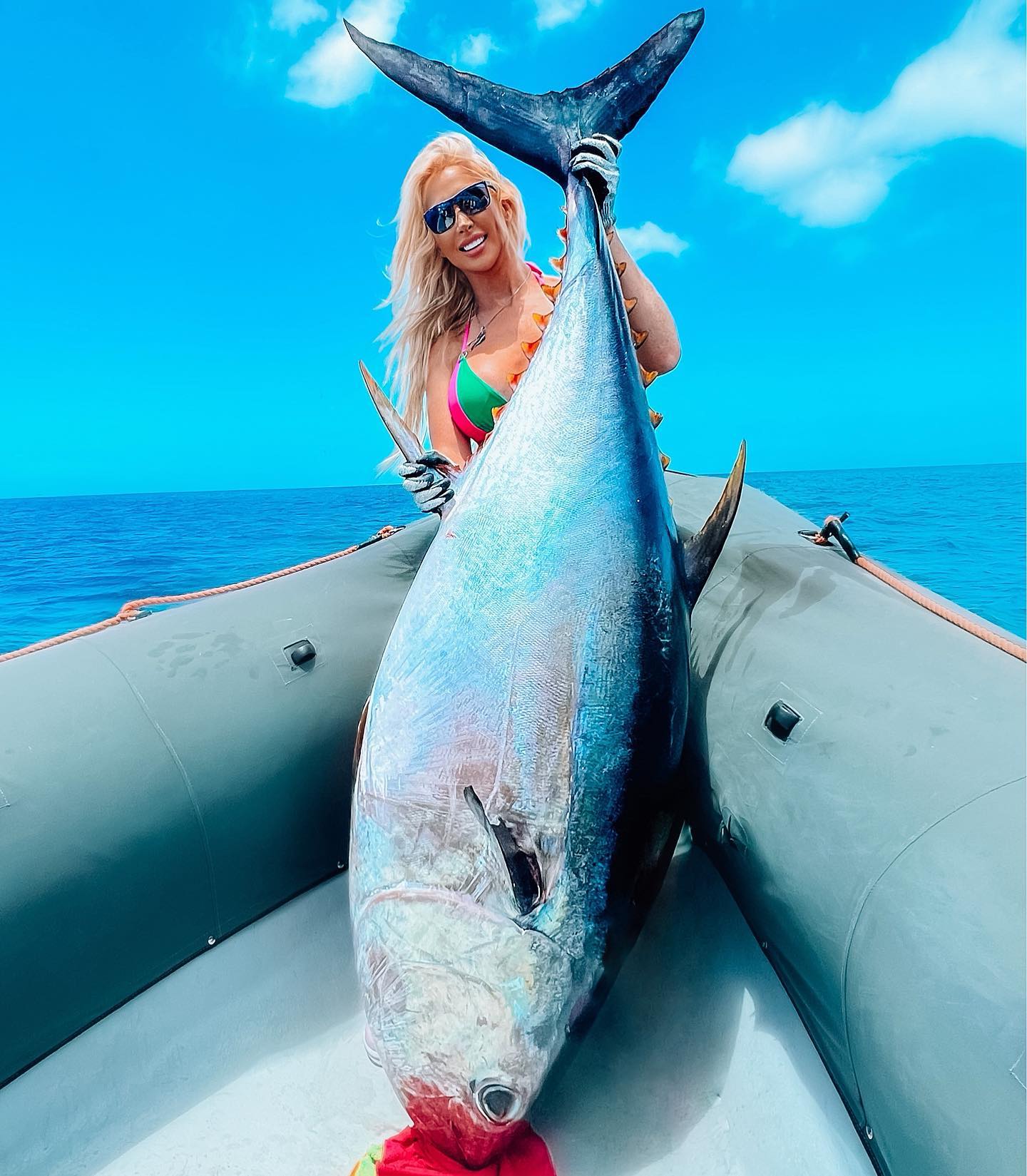 Meet world's sexiest spearfisher & OnlyFans model who catches fish bigger  than her and fans call 'bad ass with good ass