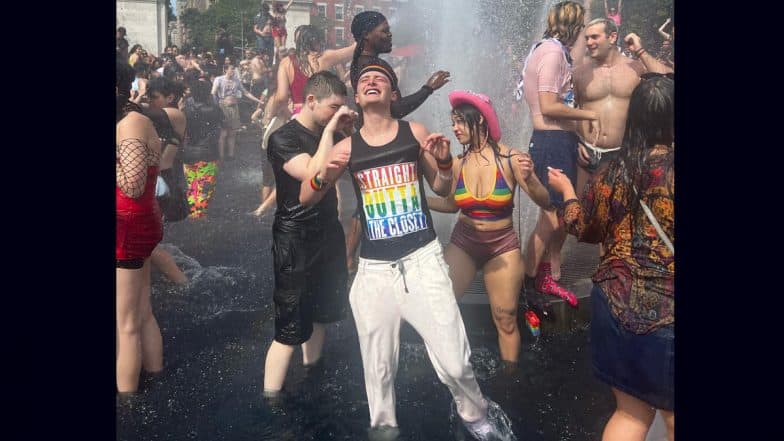 Stranger Things Fame Noah Schnapp Attends His First Pride Parade After Coming Out as Gay (View Pics)