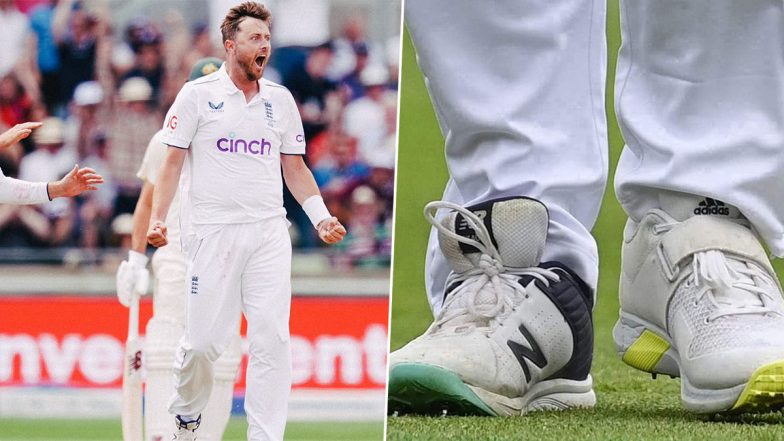 England's Ollie Robinson Spotted Wearing Mismatched Pair of Shoes During ENG vs AUS Ashes 2023 1st Test, Pic Goes Viral