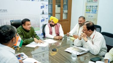 Punjab CM Bhagwant Mann Meets Union Minister Nitin Gadkari, Discusses Roads and Infrastructure (See Pics)