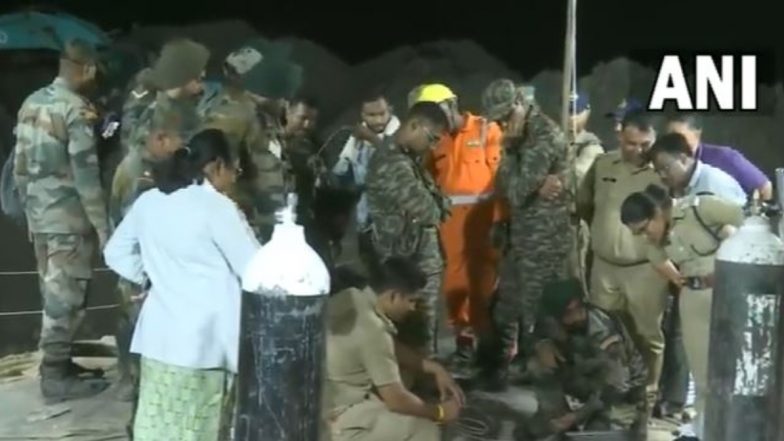 Madhya Pradesh: Rescue Operations Underway for 3rd Day to Save 2.5-Year-Old Girl Who Fell Into Borewell in Sehore, Robotic Experts Join Efforts